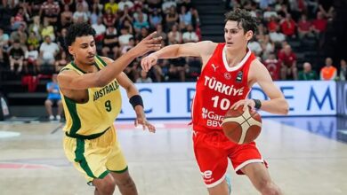 Ulusal basketbolcu Ömer Kutluay, 17 yaşında Türk basketbol tarihine geçti 4 ulusal basketbolcu omer kutluay 17 yasinda turk basketbol tarihine gecti caJTzJyh