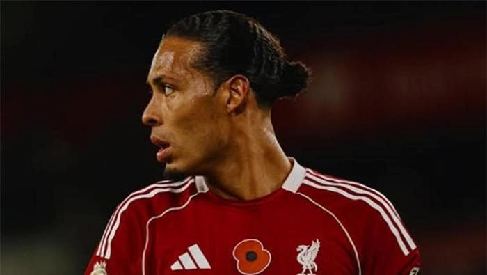 Virgil Van Dijk adım adım Süper Lig devine! Menajeri İstanbula'da geliyor: İstediği maaş... 2 virgil van dijk adim adim super lig devine menajeri istanbulada geliyor istedigi maas 0 RDuVvfqQ