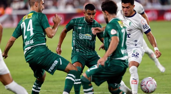 Yeni transferler şov yaptı, Bursaspor kazandı! 1 yeni transferler sov yapti bursaspor kazandi i7tzTI7d