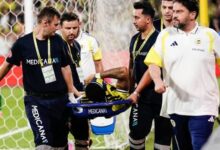 yildiz isimden fenerbahceye kotu haber sedyeyle cikti tV3EMOBx