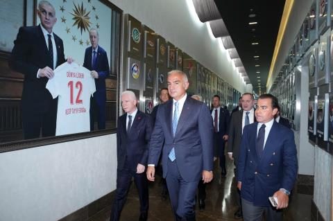 2027 İspanya Süper Kupası Tanıtım Toplantısı Riva'da Yapıldı 6 2027 ispanya super kupasi tanitim toplantisi rivada yapildi 4 7BfhIq3U