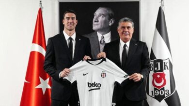 3 yıllık sözleşme! Beşiktaş Dusan Vlahovic'i resmen takımına kattı 5 3 yillik sozlesme besiktas dusan vlahovici resmen takimina katti KCNyZPOw