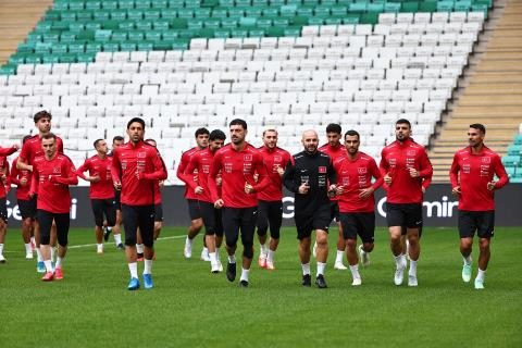 A Ulusal Grup, İtalya Maçının Hazırlıklarını Tamamladı 24 a ulusal grup italya macinin hazirliklarini tamamladi 22 ywBMbfdh