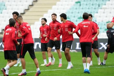 A Ulusal Grup, İtalya Maçının Hazırlıklarını Tamamladı 30 a ulusal grup italya macinin hazirliklarini tamamladi 28 1mt8yJ6C