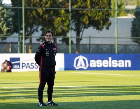 A Ulusal Kadromuz, Fransa Maçının Hazırlıklarına Başladı 5 a ulusal kadromuz fransa macinin hazirliklarina basladi 3 TPyR2M5p