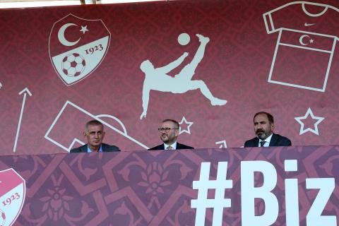 A Ulusal Kadromuz, Fransa Maçının Hazırlıklarına Başladı 6 a ulusal kadromuz fransa macinin hazirliklarina basladi 4 BmeQdhgf