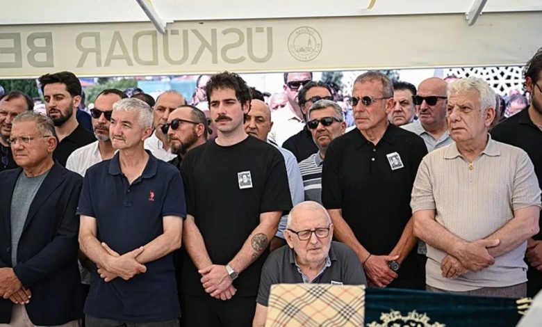 Abdullah Avcı'nın annesi son seyahatine uğurlandı 1 abdullah avcinin annesi son seyahatine ugurlandi wkUK14NO