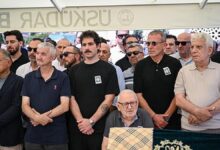 abdullah avcinin vefat eden annesi son seyahatine ugurlandi XdCxlIm5
