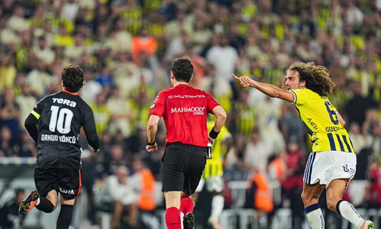 Ahmet Çakar Fenerbahçe-Beşiktaş derbisinin tartışmalı konumlarını kıymetlendirdi 1 ahmet cakar fenerbahce besiktas derbisinin tartismali konumlarini kiymetlendirdi 1LS31hb8