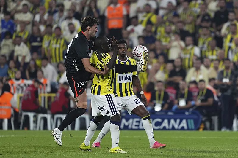 Ahmet Çakar Fenerbahçe-Beşiktaş derbisinin tartışmalı konumlarını kıymetlendirdi 6 ahmet cakar fenerbahce besiktas derbisinin tartismali konumlarini kiymetlendirdi 4 bddMgV2G