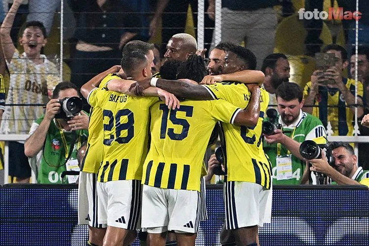 Ahmet Çakar Fenerbahçe-Gornik Zabrze maçını yorumladı 3 ahmet cakar fenerbahce gornik zabrze macini yorumladi 1 cUdtnsUB