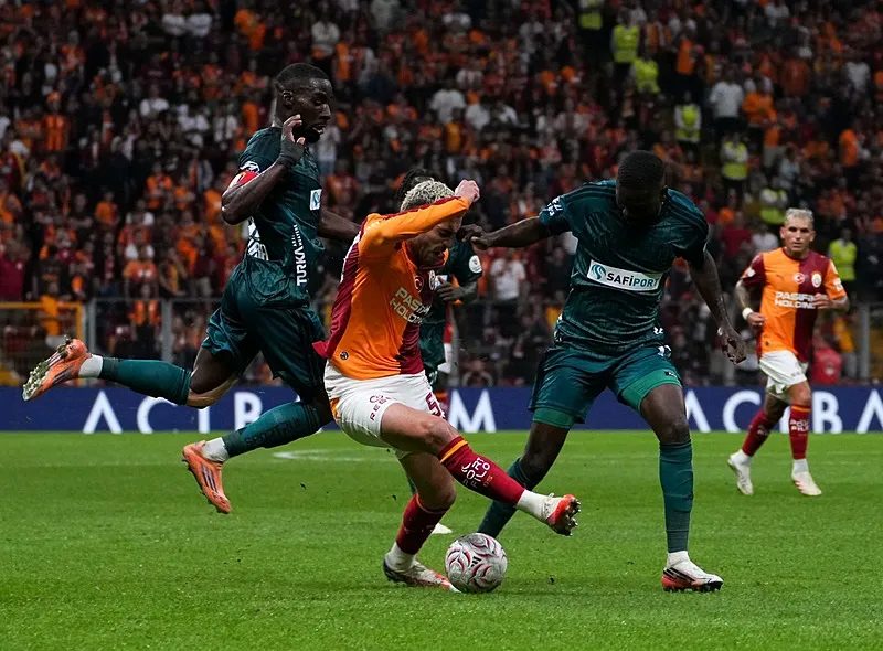 ahmet cakar galatasaray kocaelispor macini kiymetlendirdi 8 tpZbw9mP
