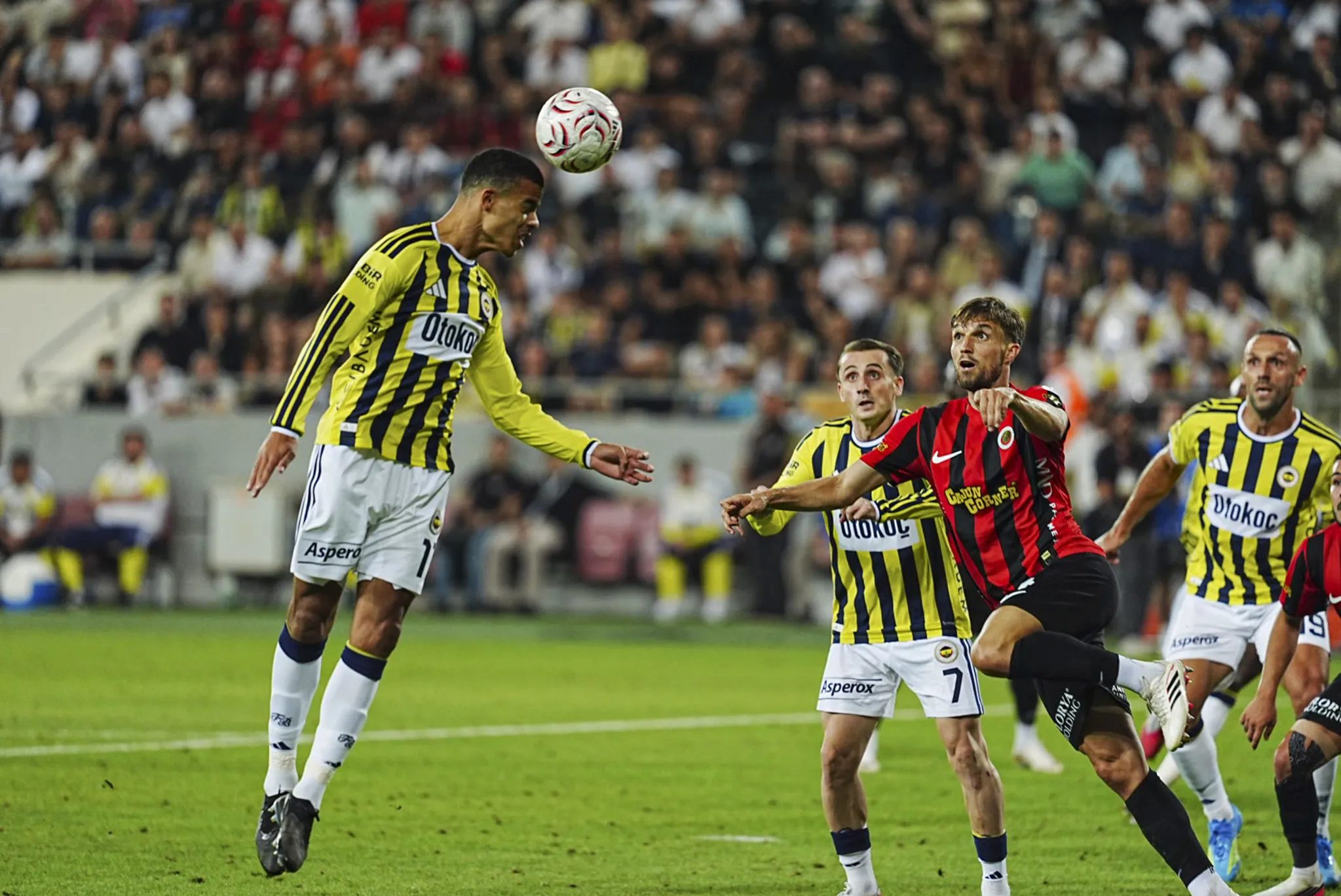 Ahmet Çakar Gençlerbirliği-Fenerbahçe maçındaki penaltı durumunu yorumladı! 5 ahmet cakar genclerbirligi fenerbahce macindaki penalti durumunu yorumladi 3 rezEV8r6