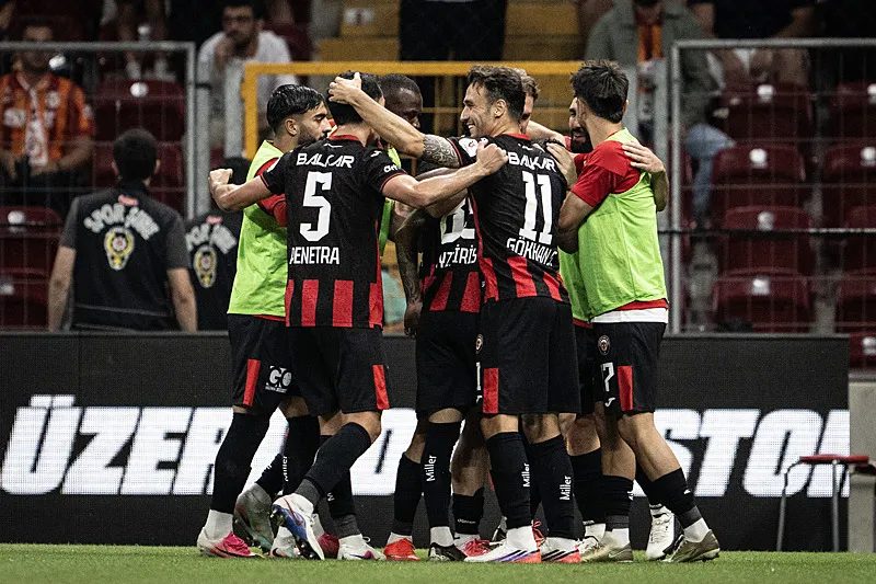 ahmet cakardan flas galatasaray arca corum fk maci yorumu 8 4ZmTPKNR