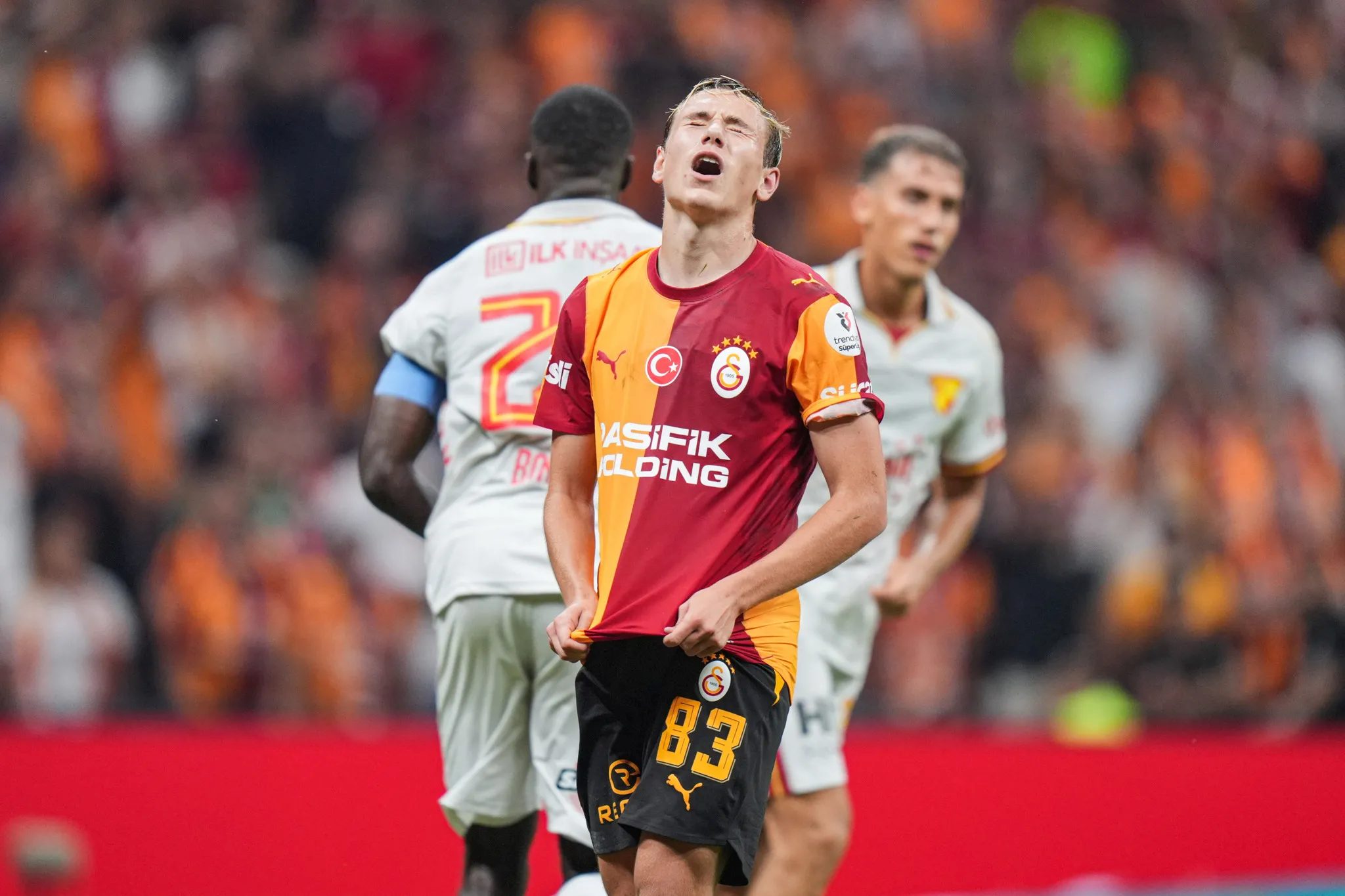 aleksey batrakov hakkinda flas yorum transfere damga vuracak 4