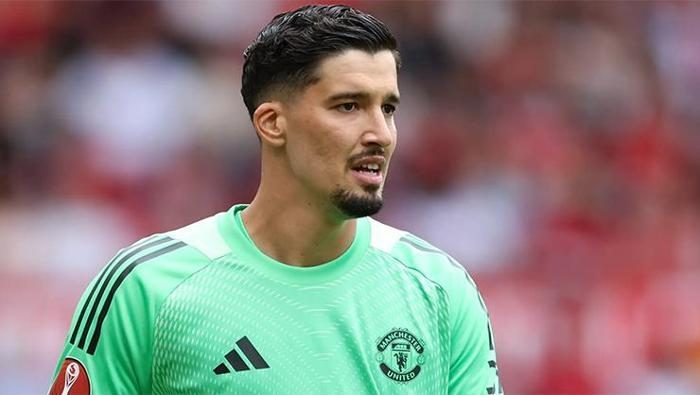 Altay Bayındır Manchester United'dan ayrılacak mı? Resmen açıkladı... 2 altay bayindir manchester uniteddan ayrilacak mi resmen acikladi 0 YDLGXiLE