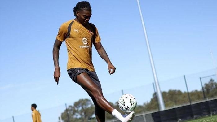 Amorim'den Rafa Leao açıklaması... 'Milan üzere bir kulüpte olduğu için şanslı' 2 amorimden rafa leao aciklamasi milan uzere bir kulupte oldugu icin sansli 0