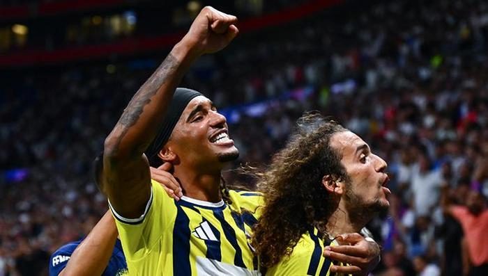 anneme cocuklarima kufur ettiler fenerbahcenin yildizi matteo guendouzi lyonda yasananlari anlatti 1 gaTQSrr7