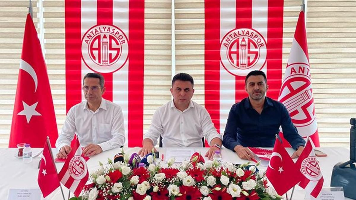 Antalyaspor Başkanı Mustafa Ergün'den transfer süreciyle ilgili kıymetlendirme 12 antalyaspor baskani mustafa ergunden transfer sureciyle ilgili kiymetlendirme XplmeMLC