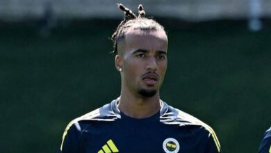 Archie Brown paylaşılamıyor! Fenerbahçe'nin sol bekine atak... 11 archie brown paylasilamiyor fenerbahcenin sol bekine atak XKIIFtAS