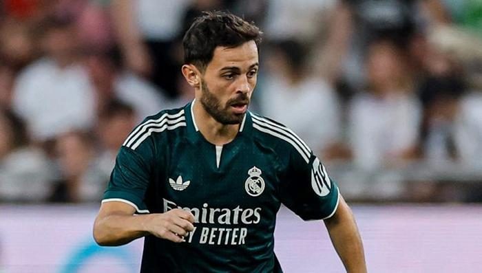 Arda Güler rakibini hayattan soğuttu, Bernardo Silva gözlerine inanamadı! Real Madrid'in yeni transferinden övgü... 6 arda guler rakibini hayattan soguttu bernardo silva gozlerine inanamadi real madridin yeni transferinden ovgu anvV9qNM