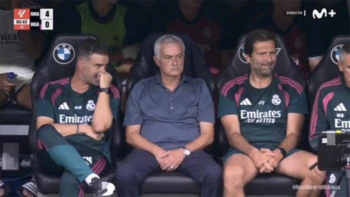 Arda Güler'e 4 dakika yetti 'Real Madrid'i uykudan uyandırdı' Arda'nın golün Mourinho'nun yüz tabirine dikkat 4 arda gulere 4 dakika yetti real madridi uykudan uyandirdi ardanin golun mourinhonun yuz tabirine DqO14c2I