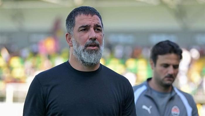 arda turan shaktar tarihine gecti kievdeki vahim geceyi anlatti ben de siginaga indim 0 jmEunXfp