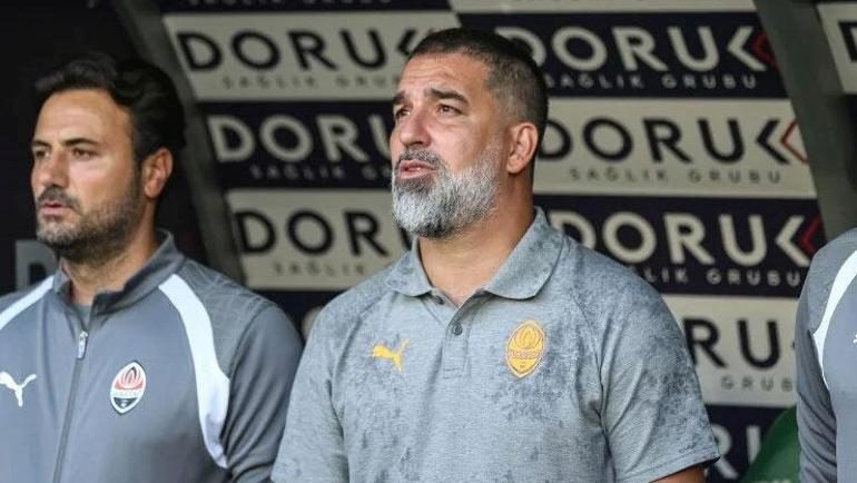 Arda Turan'dan dikkat çeken açıklamalar! 'Oyuncularım benim kardeşlerim gibi' 3 arda turandan dikkat ceken aciklamalar oyuncularim benim kardeslerim gibi 1 NDIZKSv7