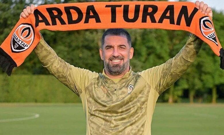 Arda Turan'dan dikkat çeken açıklamalar! 'Oyuncularım benim kardeşlerim gibi' 1 arda turandan dikkat ceken aciklamalar oyuncularim benim kardeslerim gibi cCGFr7Ej