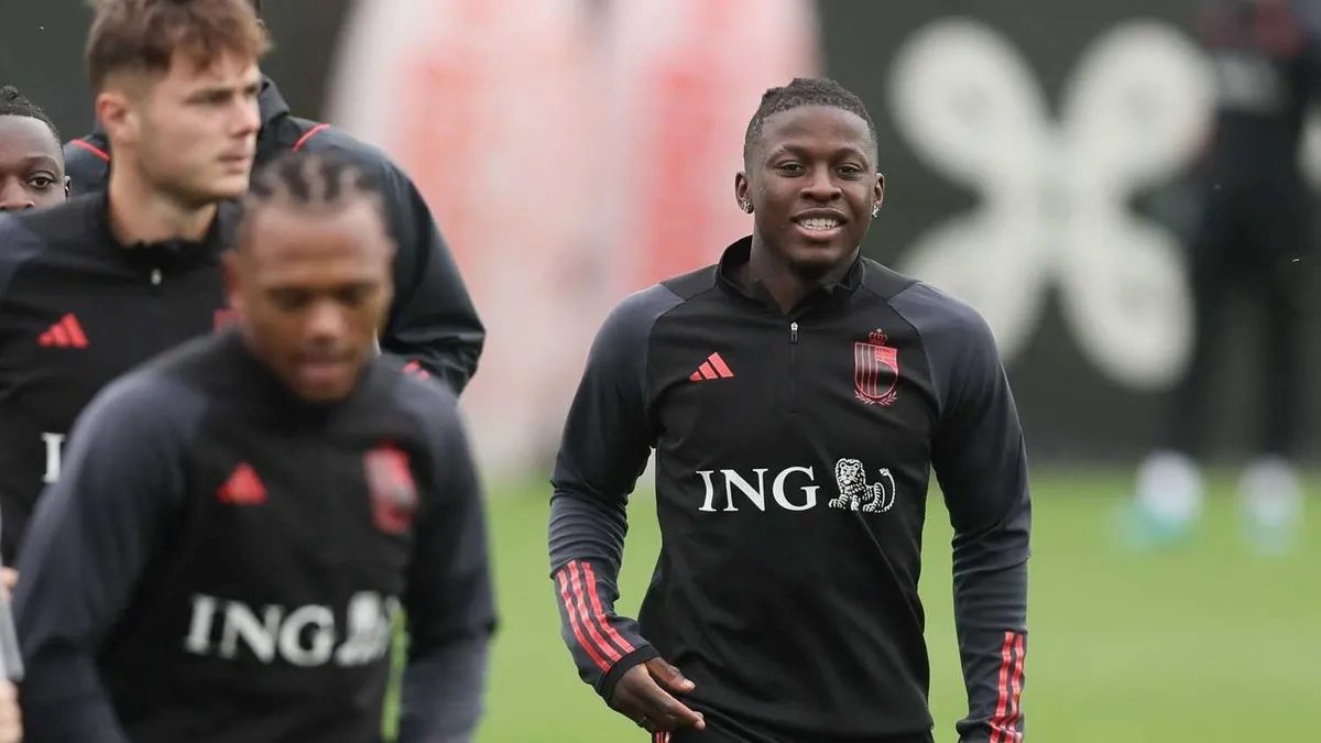 bakayoko gundemde 4GFCS5dv