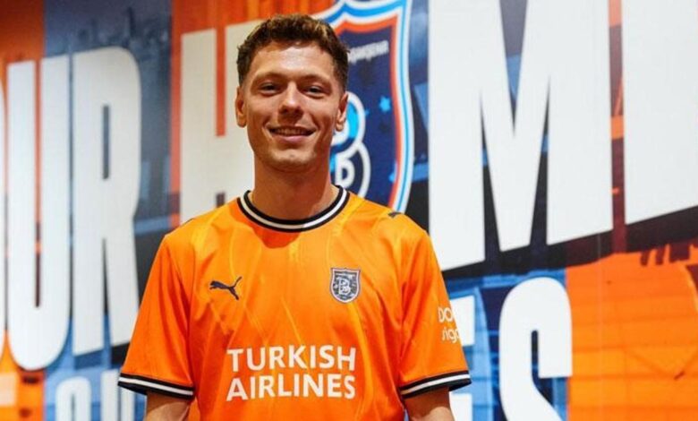 basaksehir andreas skov olseni transfer etti T5Rk8TMt