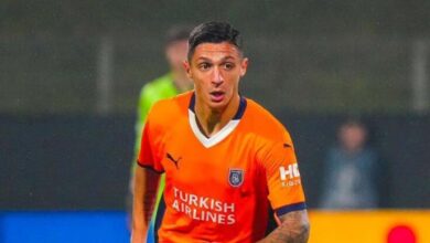 Başakşehir'de ayrılık 6 basaksehirde ayrilik OmPFBazd