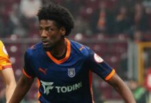 basaksehirde ayrilik resmen aciklandi Dn56Cf4s