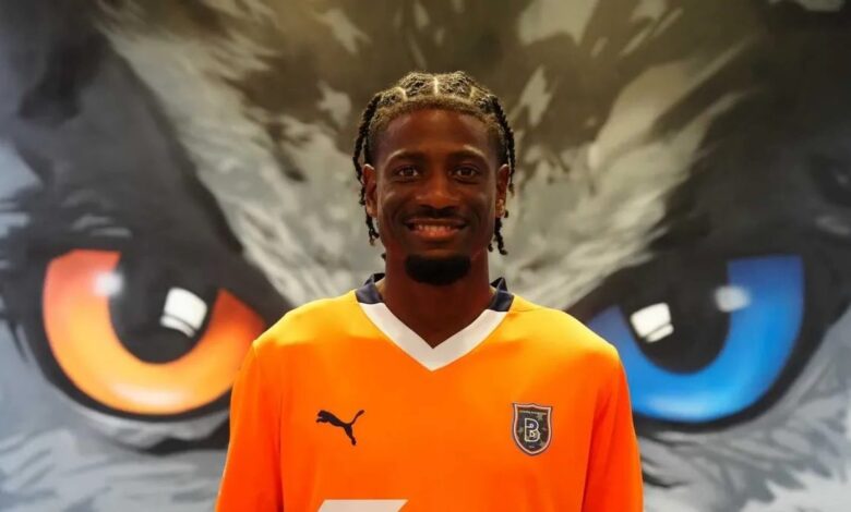 Başakşehir'den ayrılık açıklaması! Nuno da Costa... 1 basaksehirden ayrilik aciklamasi nuno da costa KgQingOx