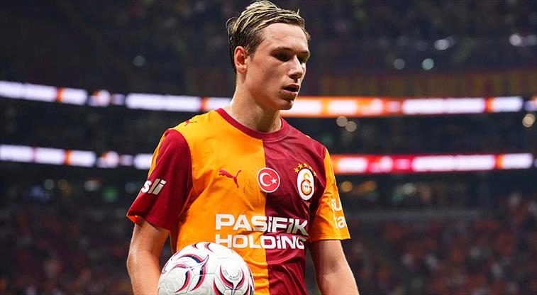Batrakov'dan samimi Galatasaray sözleri! "Bir şey olursa beni ara" 1 batrakovdan samimi galatasaray sozleri bir sey olursa beni ara CvKMzhRf