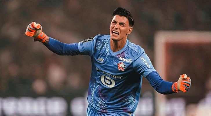 berke ozere buyuk onur agustos ayinin futbolcusu secildi 1e6bwMpZ