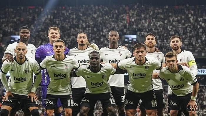 besiktas eyupspor macina damga vuran pozisyon trio yorumladi kirmizi kart verse hurmet duyardik pSuhczIN