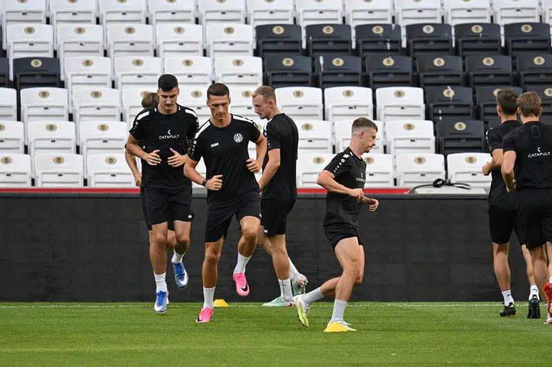 Beşiktaş - Hradec Kralove maçı saat kaçta, hangi kanalda? 4 besiktas hradec kralove maci saat kacta hangi kanalda 2 VXUHCgya