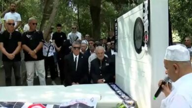 Beşiktaş Onursal Başkanı Süleyman Seba, vefatının 12. yılında kabri başında anıldı 6 besiktas onursal baskani suleyman seba vefatinin 12 yilinda kabri basinda anildi 5VnhG5Bn