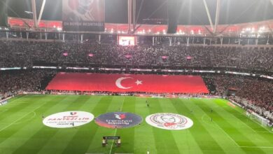 Beşiktaş tribünlerinde 30 Ağustos coşkuyla kutlandı 5 besiktas tribunlerinde 30 agustos coskuyla kutlandi uyxvCY92