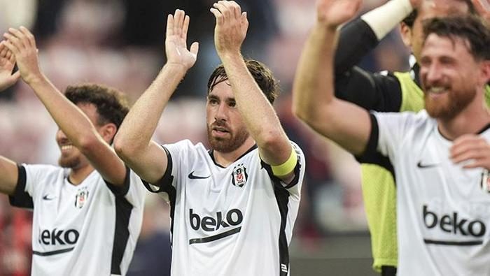 Beşiktaş turladı, Başakşehir Avrupa'ya veda etti | İşte UEFA ülke puanında son durum 4 besiktas turladi basaksehir avrupaya veda etti iste uefa ulke puaninda son durum 2 qEe9LV65