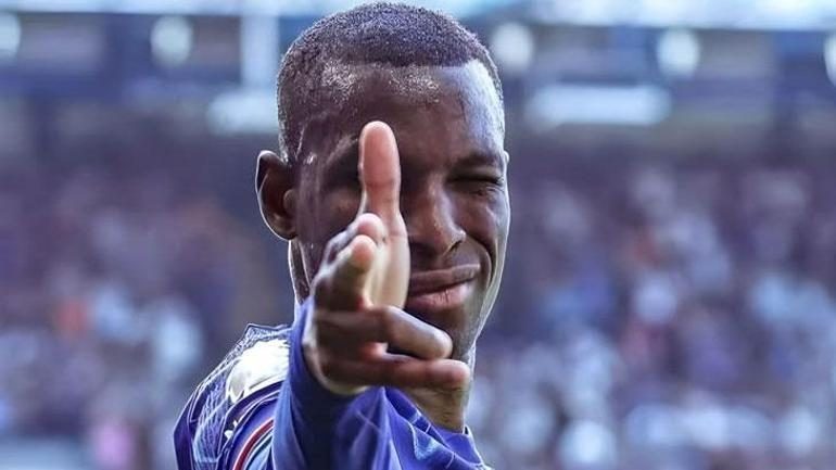 Beşiktaş'a bir dünya yıldızı daha! Forvette yeni gündem... 2 besiktasa bir dunya yildizi daha forvette yeni gundem 0 9ZyB7bmM