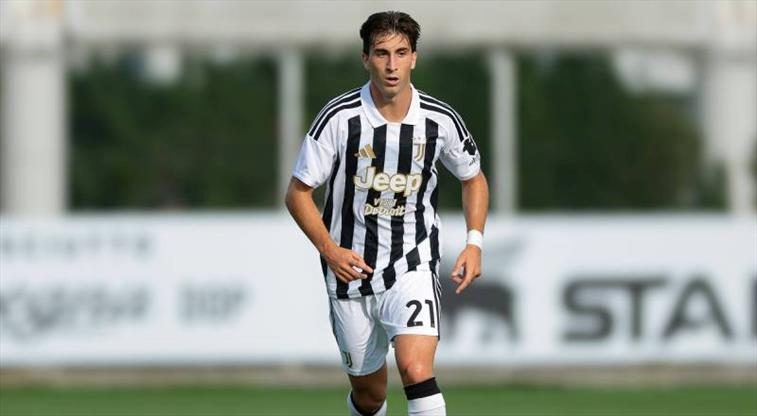 besiktasin yeni transferi resmi imza icin istanbula geliyor wQahtS6s
