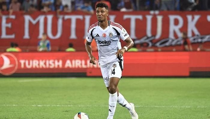 Beşiktaş'ta ayrılık! Bavullarını topladı geri dönüyor 4 besiktasta ayrilik bavullarini topladi geri donuyor 2 RFIOY4D6