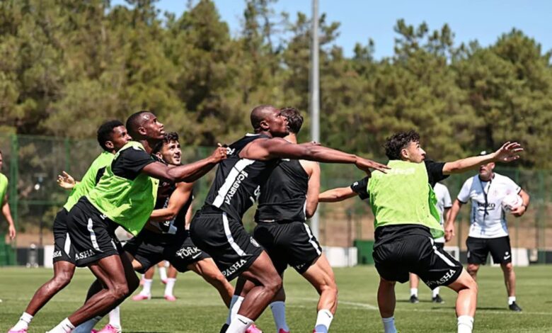 Beşiktaş'ta Midtjylland maçı hazırlıkları sürdü 1 besiktasta midtjylland maci hazirliklari surdu wMCuyElD