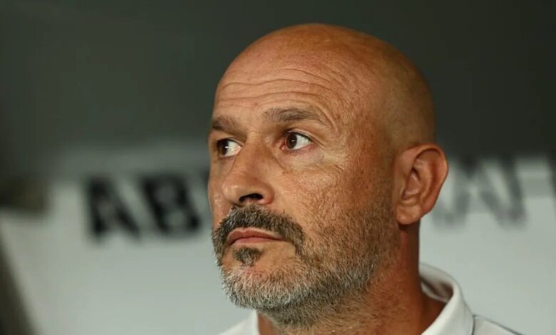 besiktasta vincenzo italiano farki F6ybNVhL