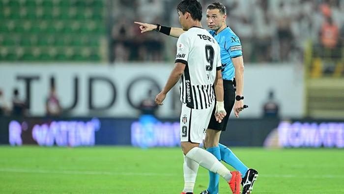 bir cesit sokak kavgasi alanyaspor besiktas macina damga vuran durum net var ne kirmizi kart bCpOiXOG