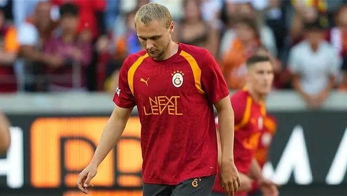 Bir devir değer biçilemiyordu şimdi Buruk'un sabrı yok! Kriz patlak verdi 'Bonservisimi verin gideyim' 7 bir devir deger bicilemiyordu simdi burukun sabri yok kriz patlak verdi bonservisimi verin gideyim uSaDSpNI