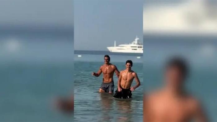 Boynuz kulağı geçer mi? İbrahim ve Ömer Kutluay'dan sıra dışı idman 6 boynuz kulagi gecer mi ibrahim ve omer kutluaydan sira disi idman 4 NrK77eAQ