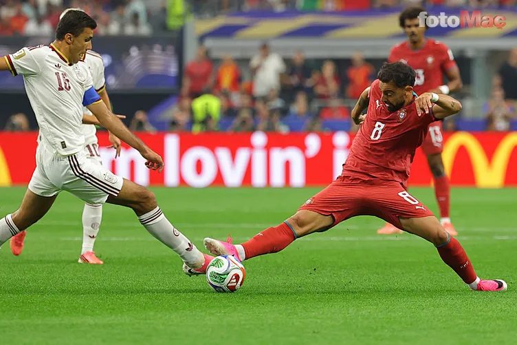 Bruno Fernandes'ten Galatasaray'a yeşil ışık! İstediği sayı... 3 bruno fernandesten galatasaraya yesil isik istedigi sayi 1 cZHVuaZW